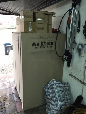 image.jpeg (223.05 KiB) 26667 mal betrachtet Da steht er